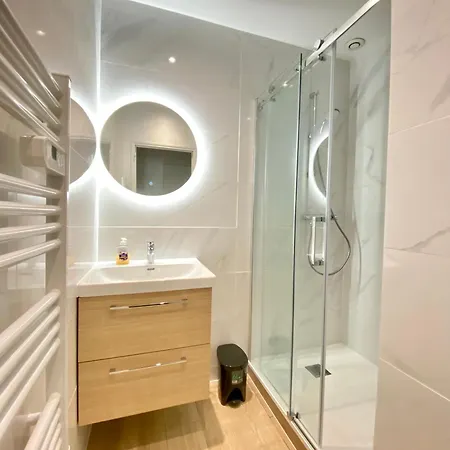 Tres Beau T2 42M2 Lumineux, Moderne Et Renove Avec Fibre Apartment Belfort Exterior photo
